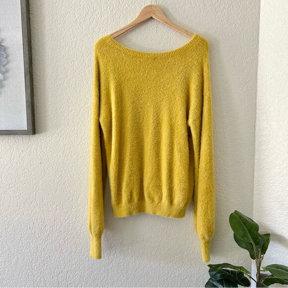 For Love & Lemons Fuzzy oversized sweater womens size small - Picture 8 of 8